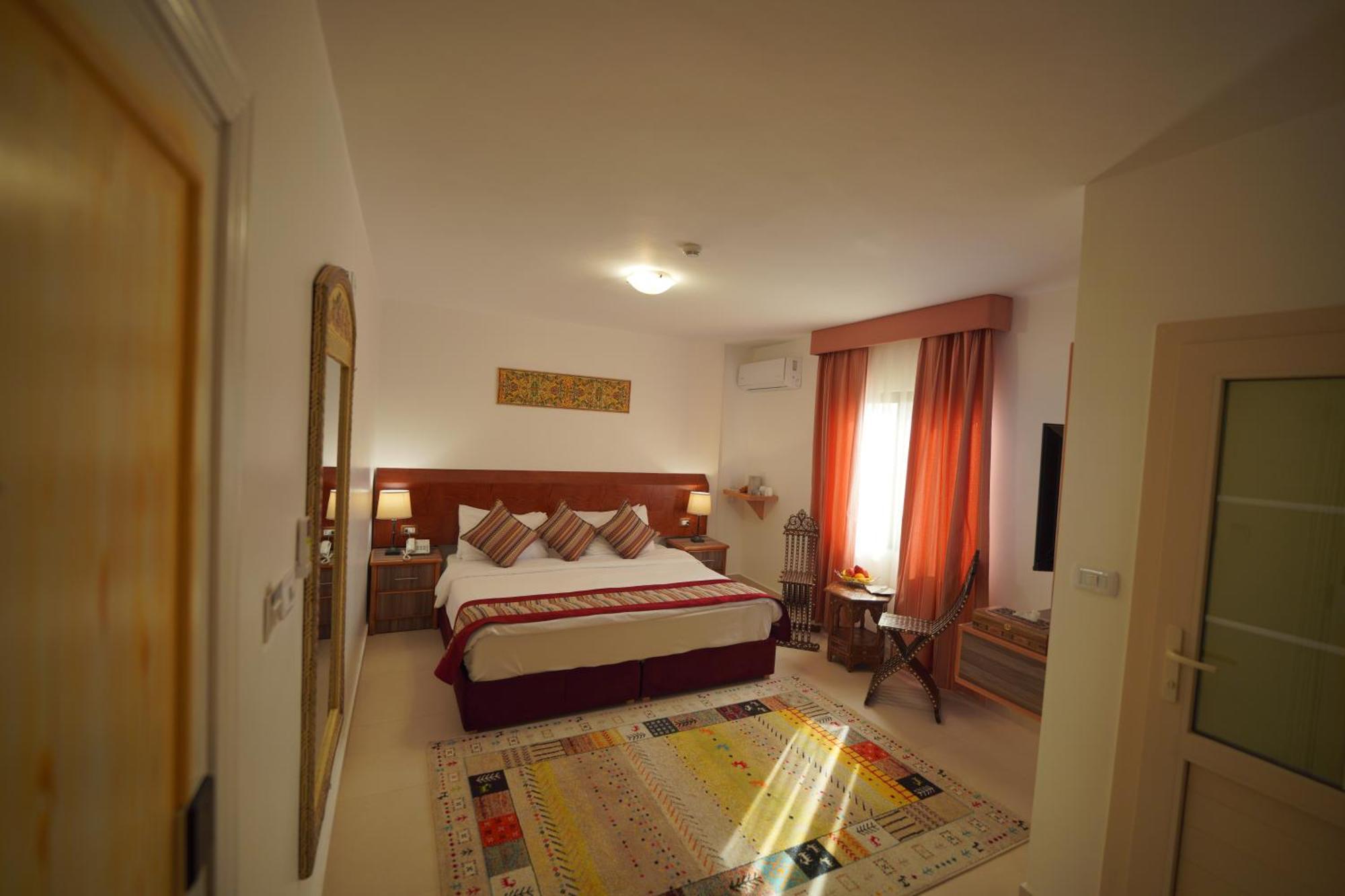 Petra Plaza Hotel Wadi Musa Dış mekan fotoğraf